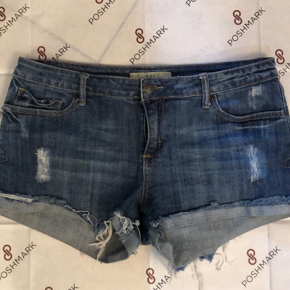 XXI distressed cutoff jean‎ shorts